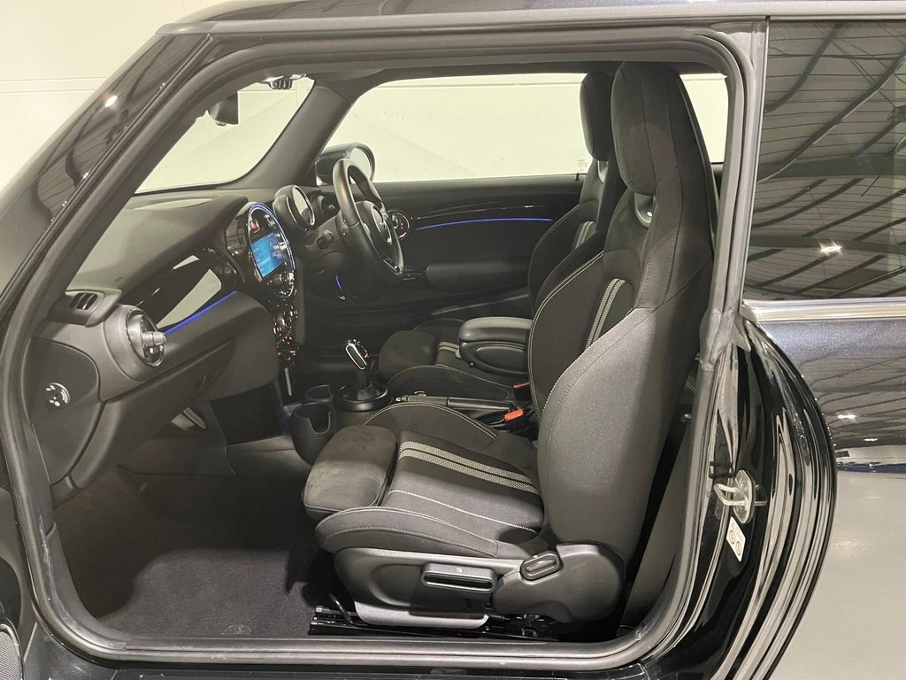 Used MINI Hatch 2022 for sale - 77089319: Photo 28