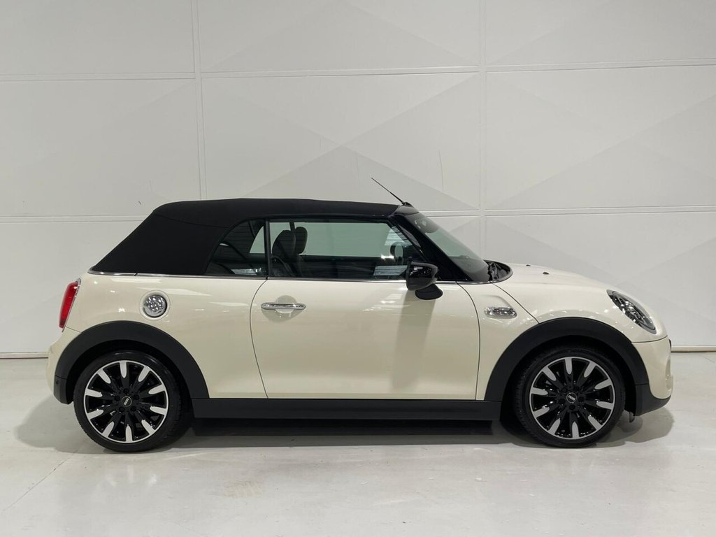 Used MINI Convertible 2021 for sale - 76481769: Photo 11