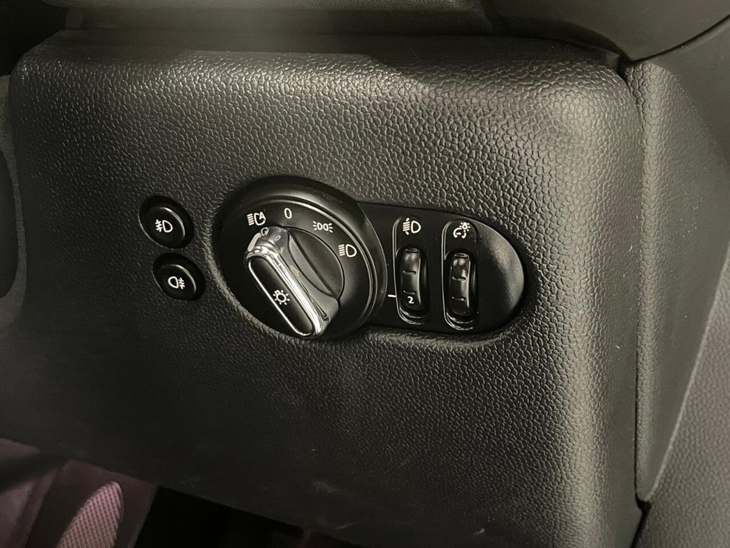 Used MINI Convertible 2021 for sale - 76481769: Photo 26