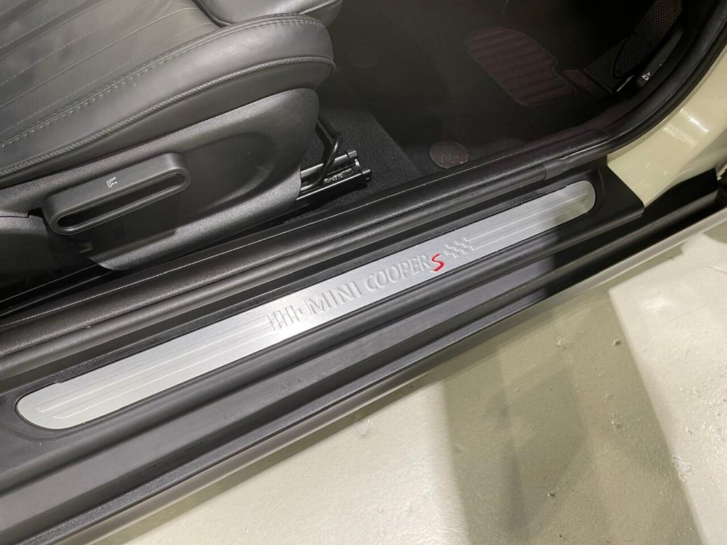 Used MINI Convertible 2021 for sale - 76481769: Photo 29