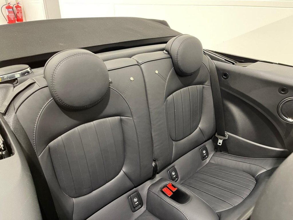 Used MINI Convertible 2021 for sale - 76481769: Photo 37