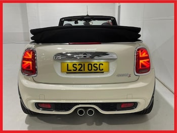 Used MINI Convertible 2021 for sale - 76481769: Photo