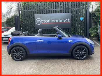 Used MINI Convertible 2018 for sale - 76797834: Photo