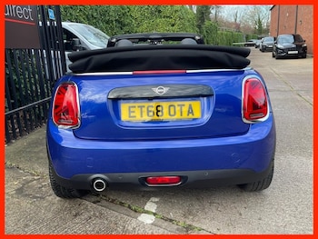 Used MINI Convertible 2018 for sale - 76797834: Photo
