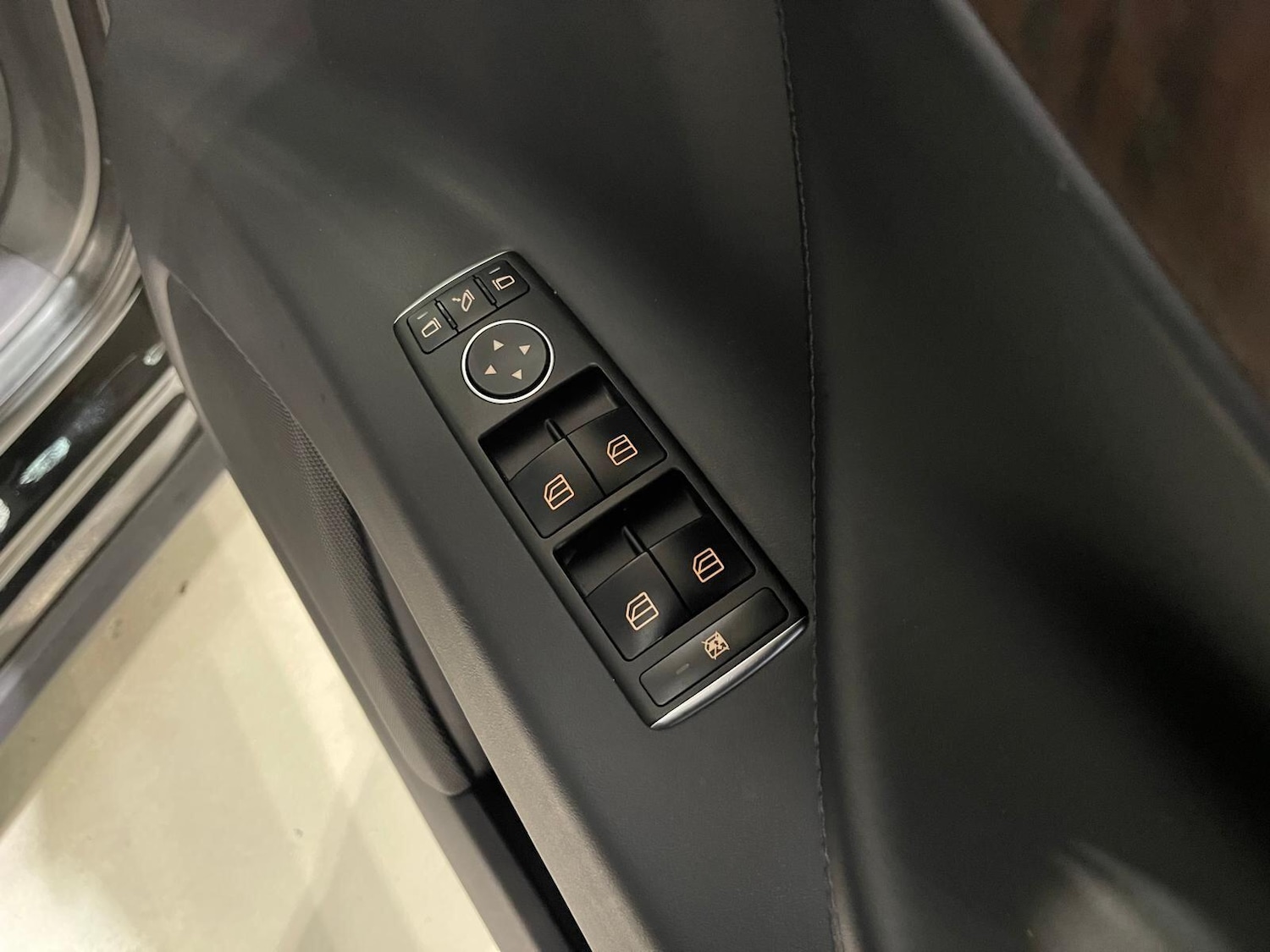 Used Tesla Model X 2020 for sale - 76398751: Photo 35