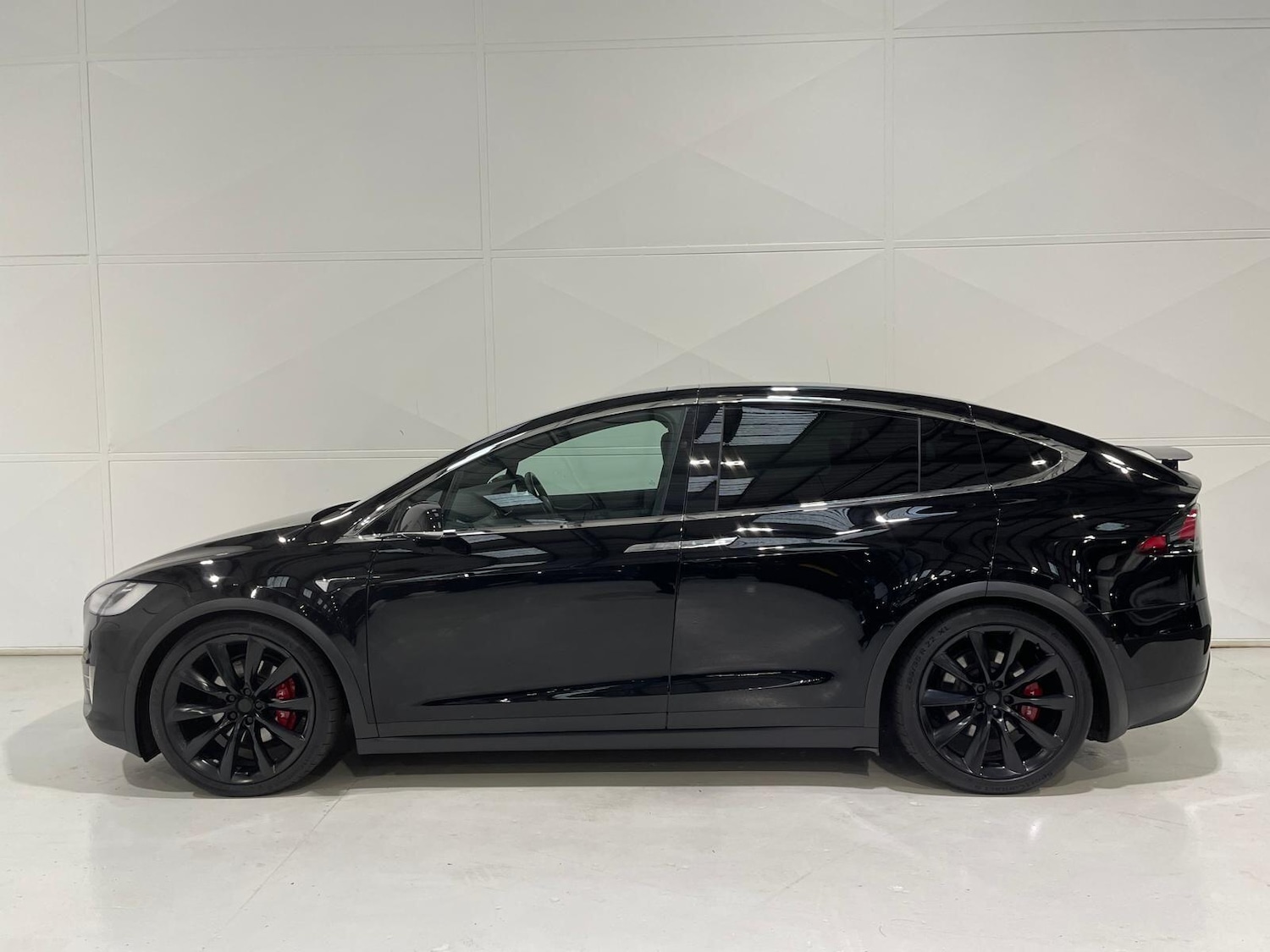 Used Tesla Model X 2020 for sale - 76398751: Photo 8