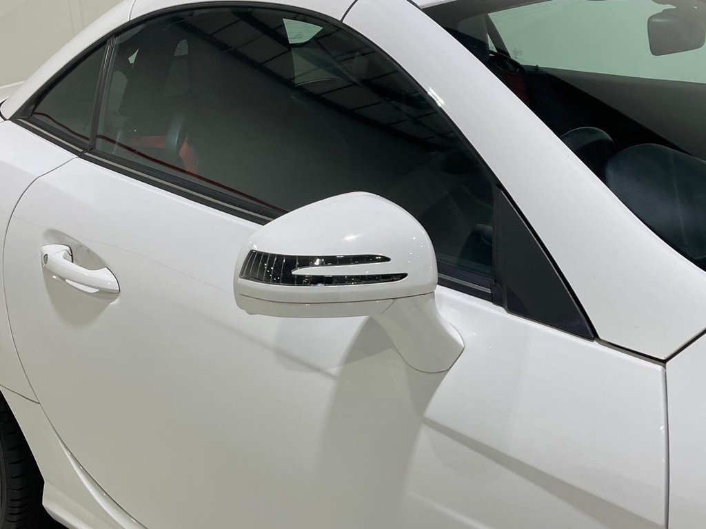 Used Mercedes-Benz SLK 2016 for sale - 76535744: Photo 40