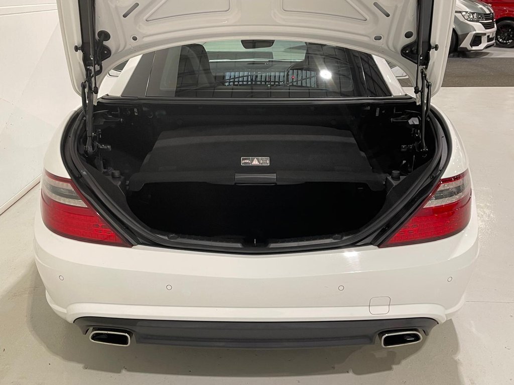 Used Mercedes-Benz SLK 2016 for sale - 76535744: Photo 49