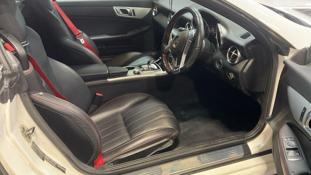 Used Mercedes-Benz SLK 2016 for sale - 76535744: Photo 8