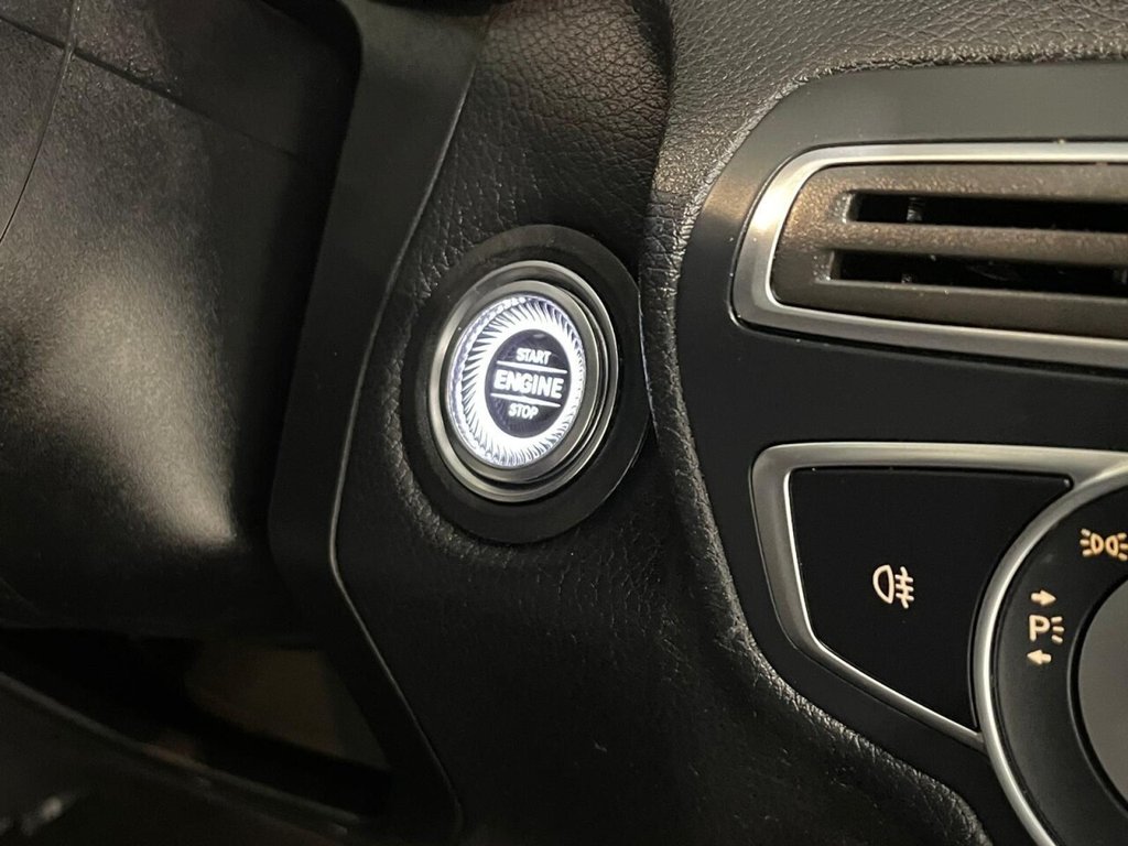 Used Mercedes-Benz C Class 2019 for sale - 76496124: Photo 21