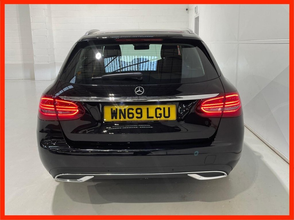 Used Mercedes-Benz C Class 2019 for sale - 76496124: Photo 4