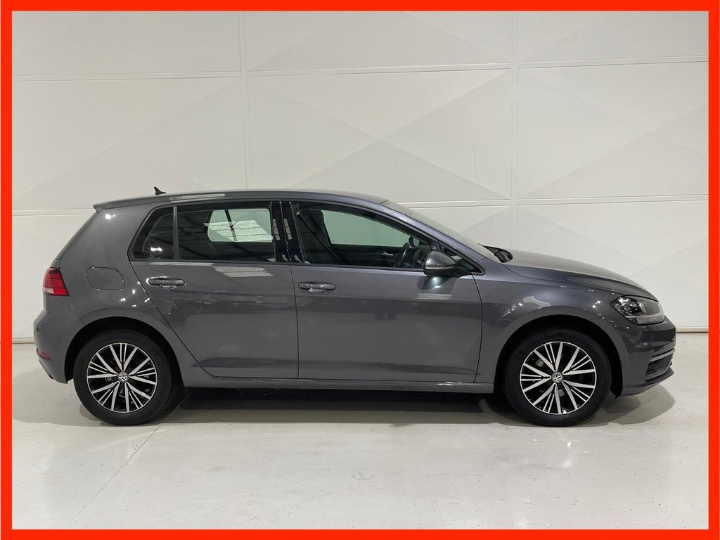 Used Volkswagen Golf 2018 for sale - 77780214: Photo 2