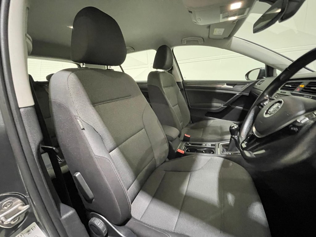 Used Volkswagen Golf 2018 for sale - 77780214: Photo 23