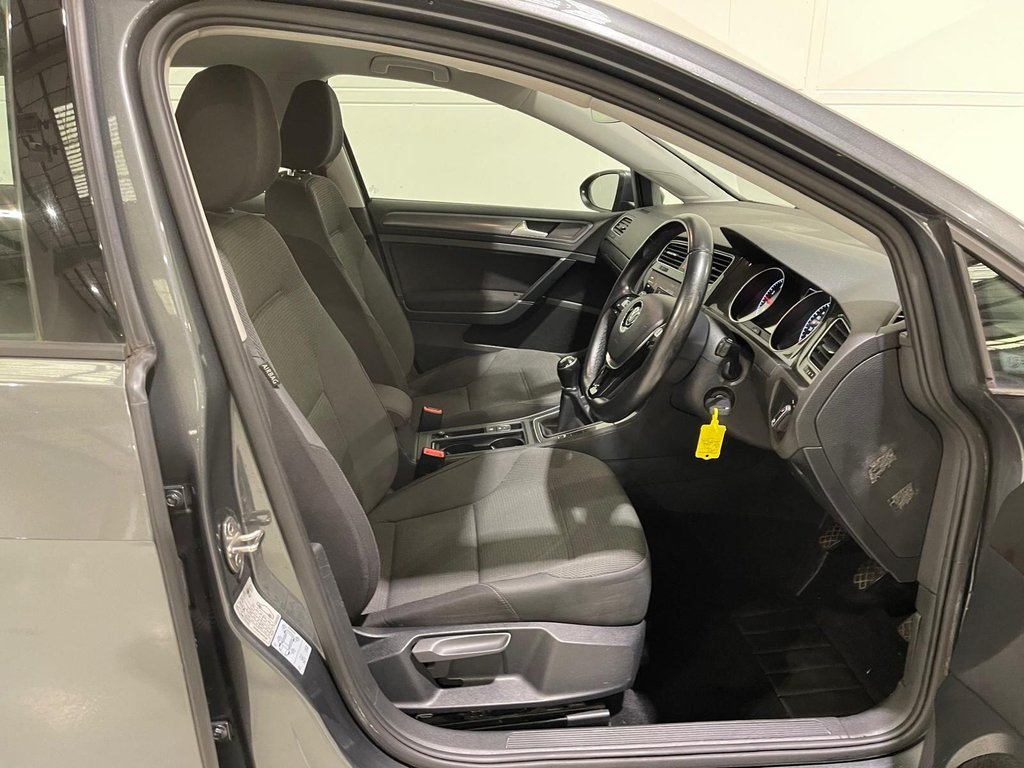 Used Volkswagen Golf 2018 for sale - 77780214: Photo 24