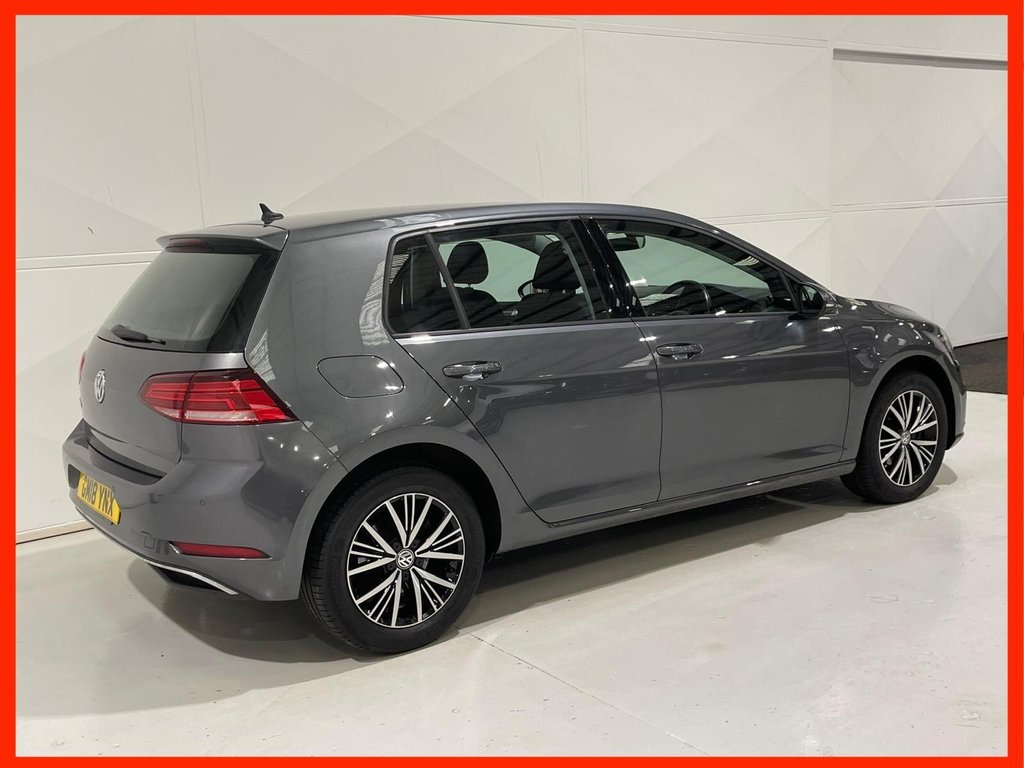 Used Volkswagen Golf 2018 for sale - 77780214: Photo 3
