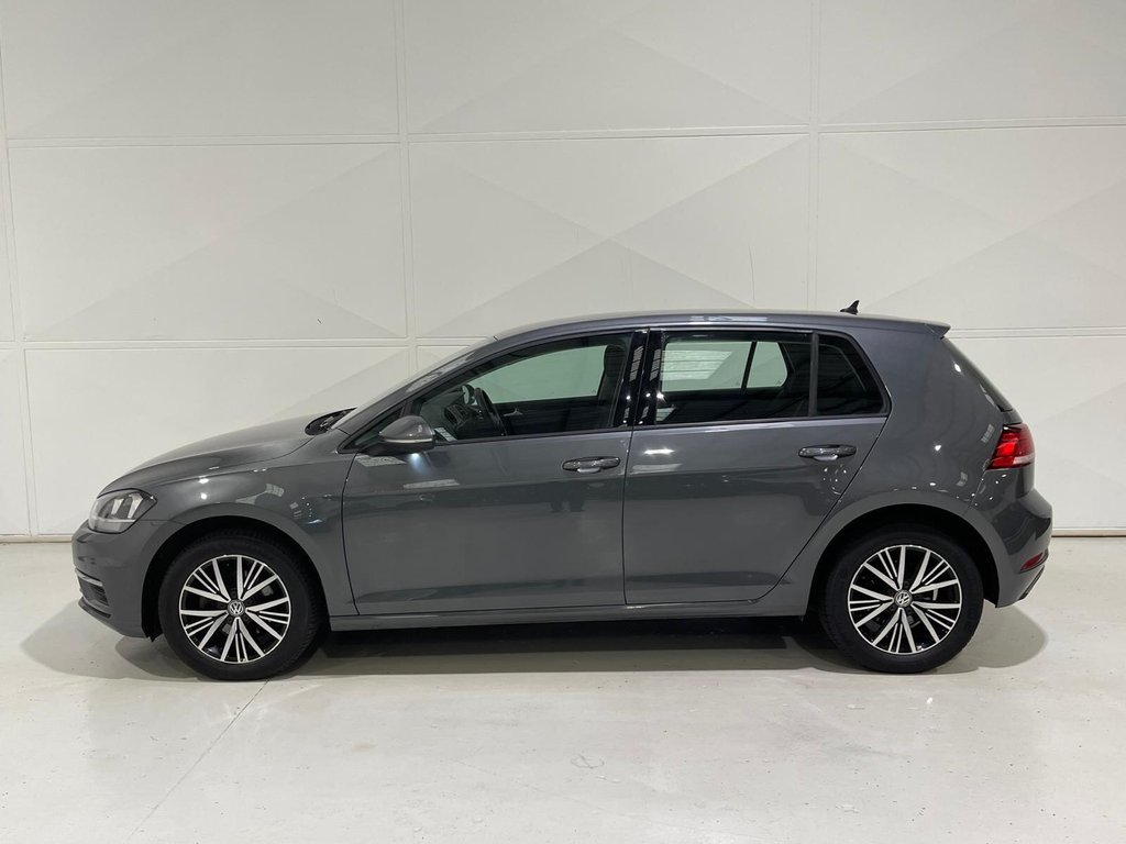 Used Volkswagen Golf 2018 for sale - 77780214: Photo 6