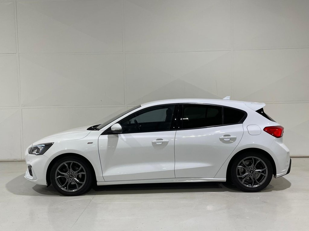 Used Ford Focus 2019 for sale - 76950121: Photo 6