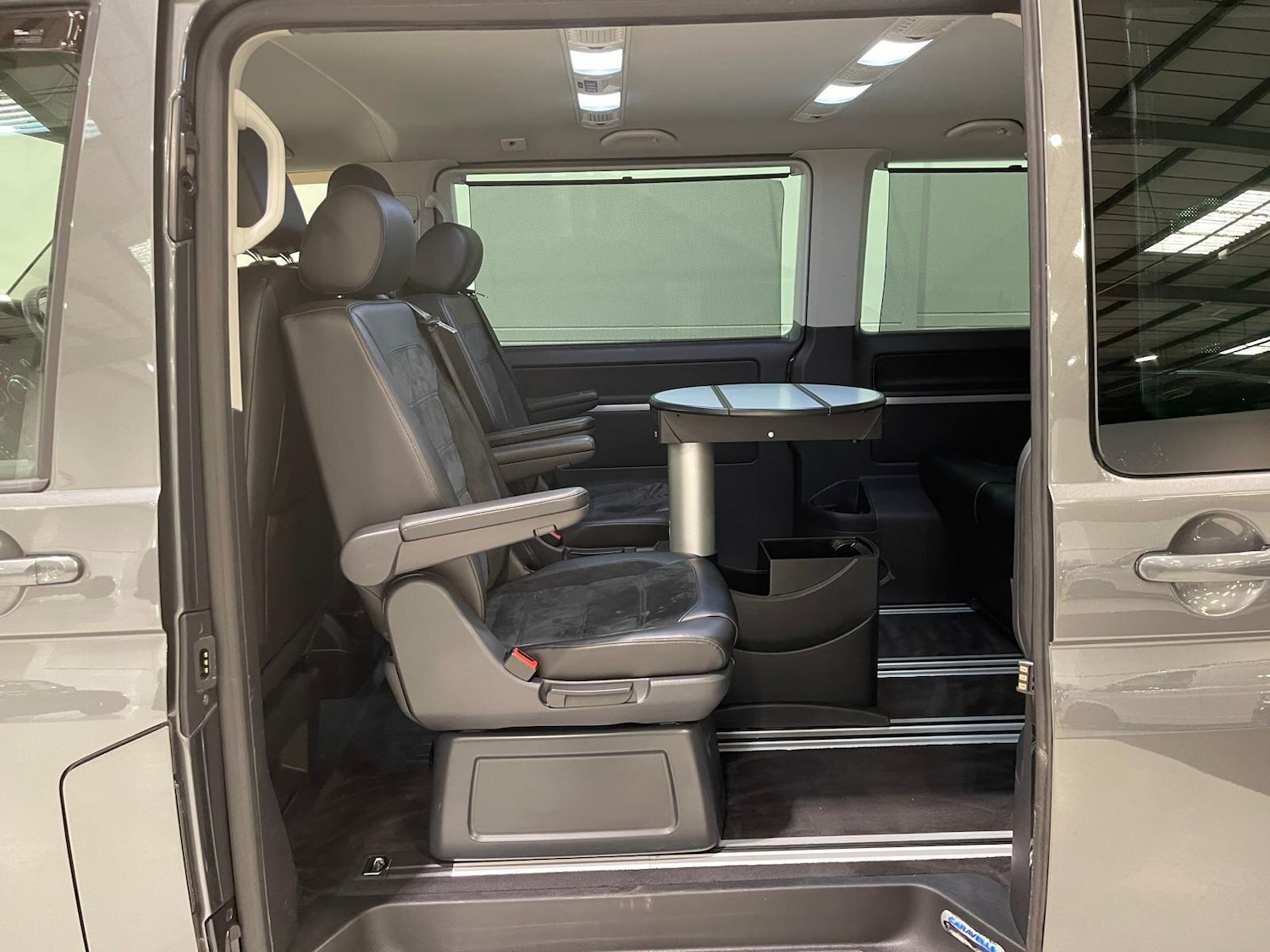 Used Volkswagen Caravelle 2019 for sale - 76398460: Photo 34