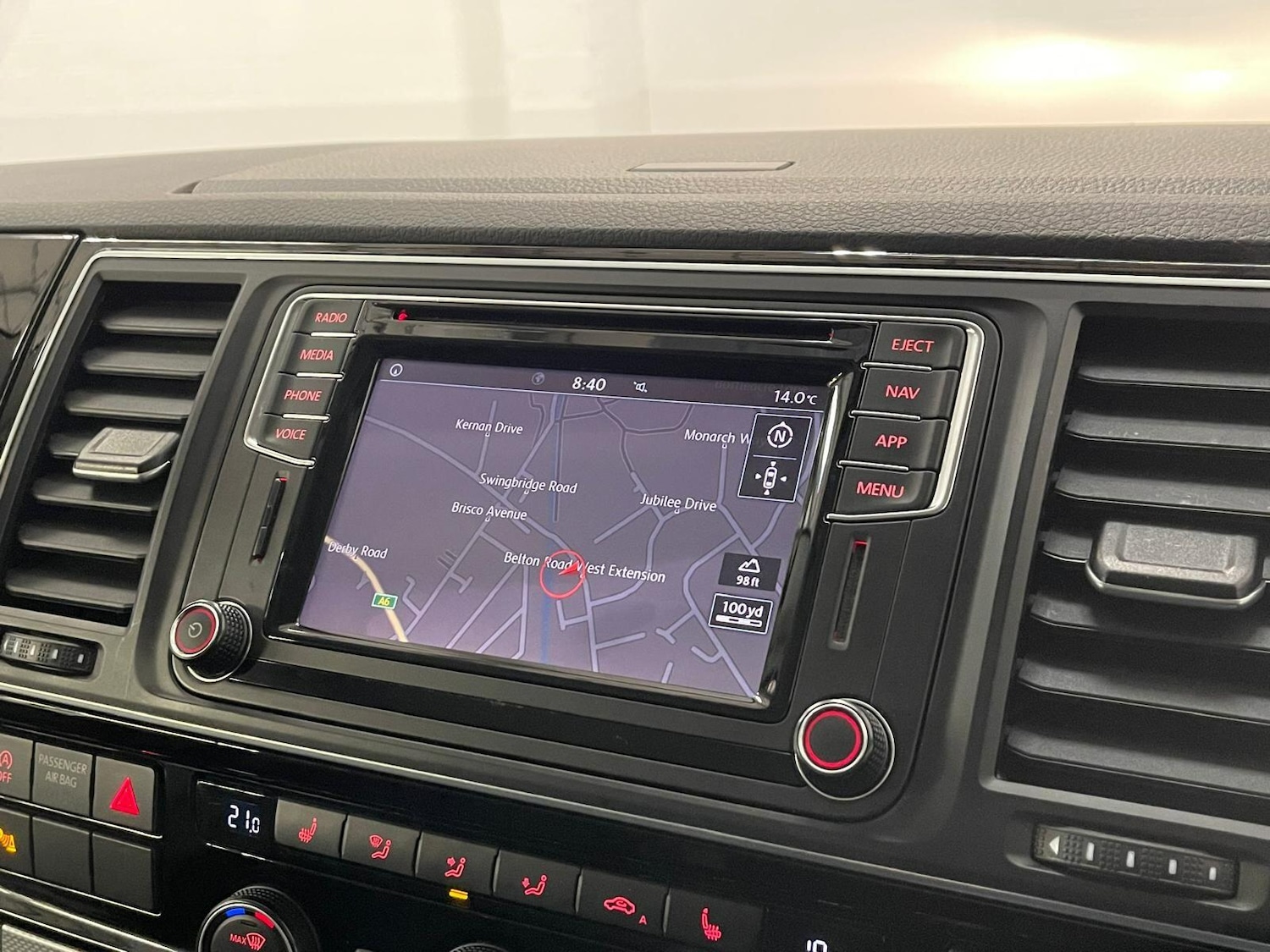 Used Volkswagen Caravelle 2019 for sale - 76398460: Photo 75