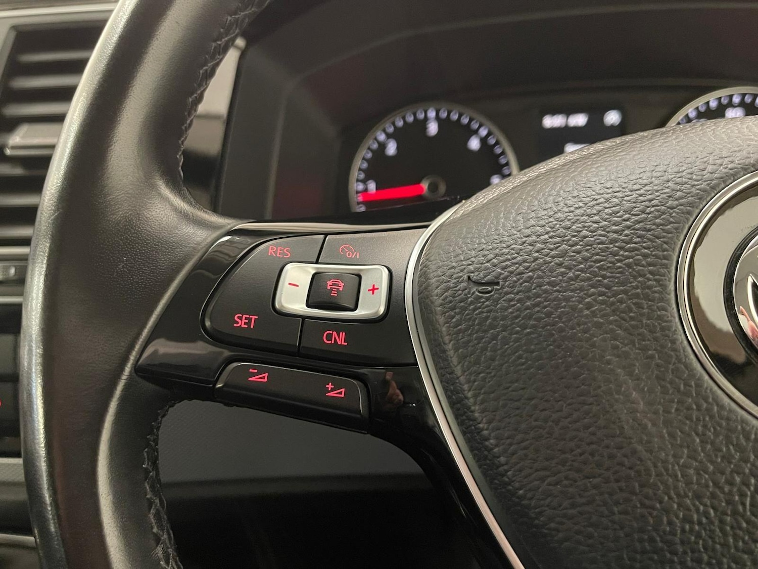 Used Volkswagen Caravelle 2019 for sale - 76398460: Photo 83