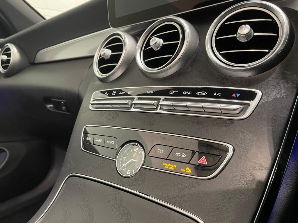 Used Mercedes-Benz C Class 2019 for sale - 76481588: Photo 23