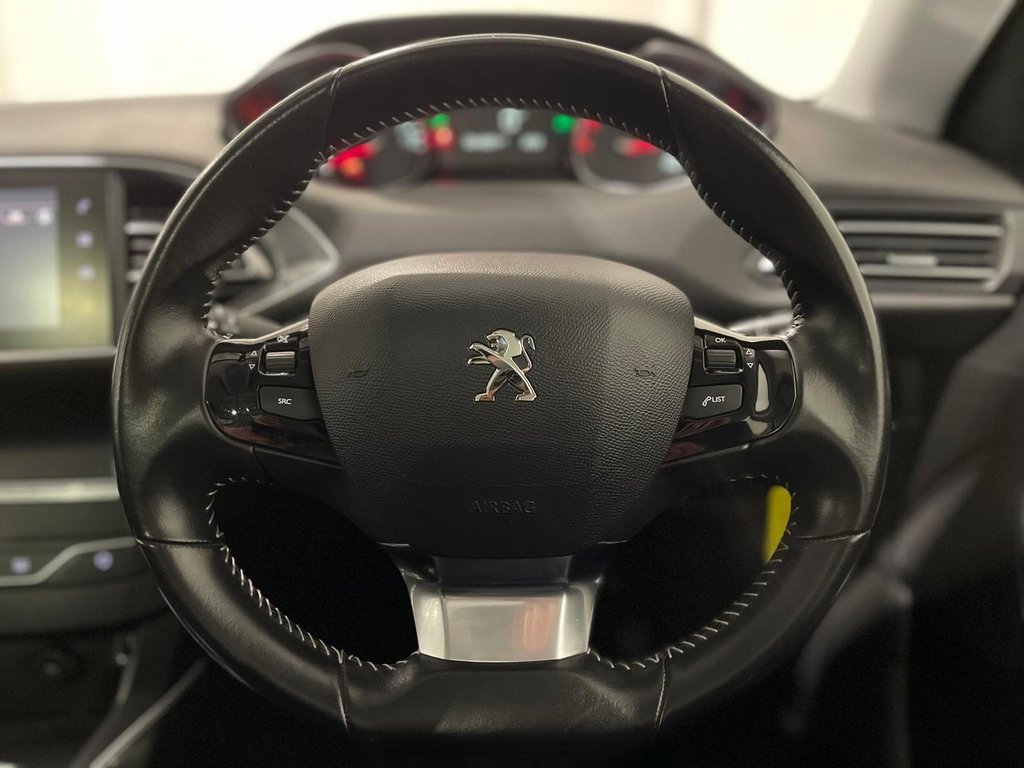 Used Peugeot 308 2019 for sale - 77200522: Photo 12