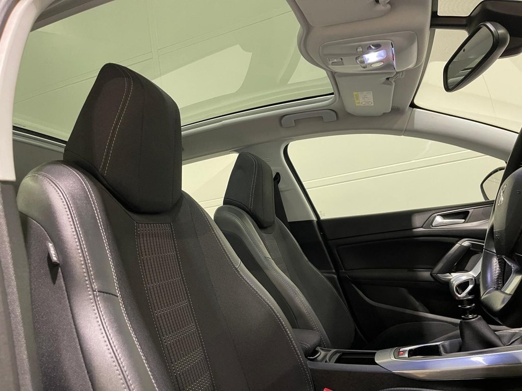 Used Peugeot 308 2019 for sale - 77200522: Photo 24