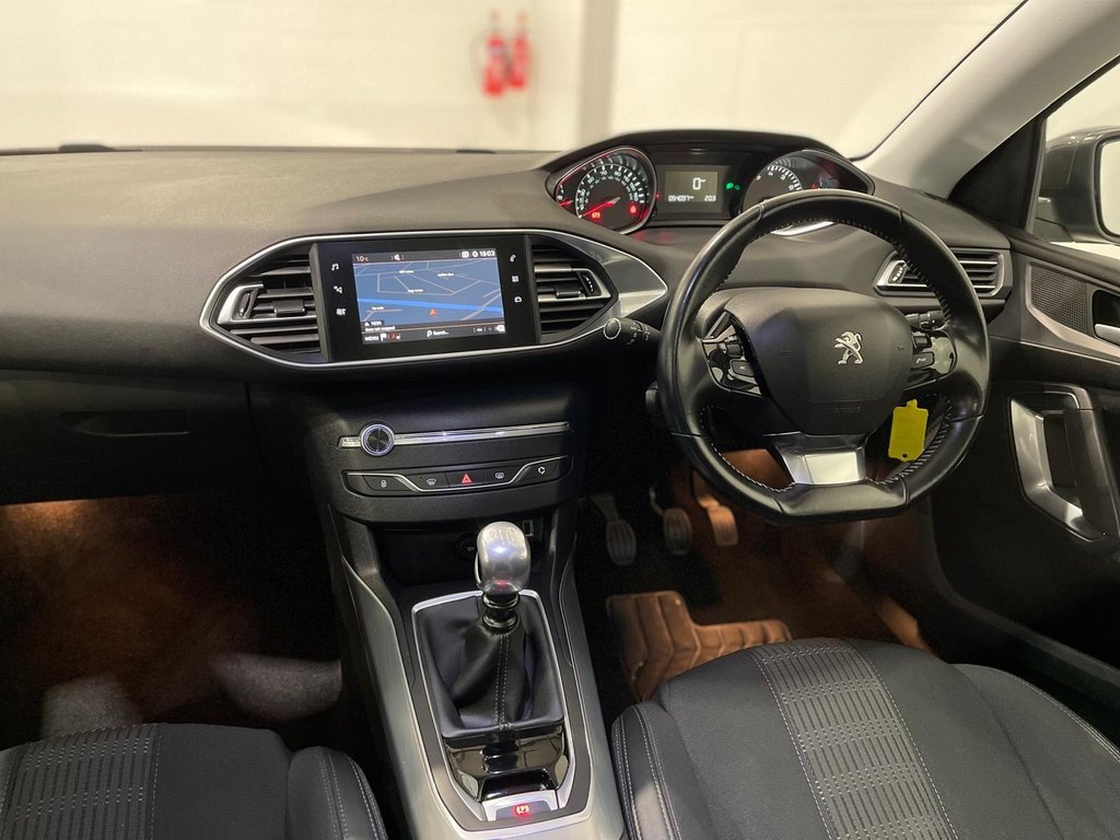 Used Peugeot 308 2019 for sale - 77200522: Photo 28