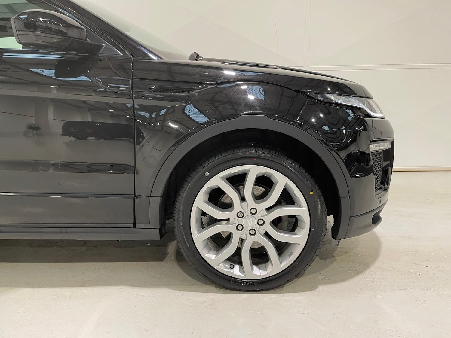 Used Land Rover Range Rover Evoque 2017 for sale - 76398123: Photo 30