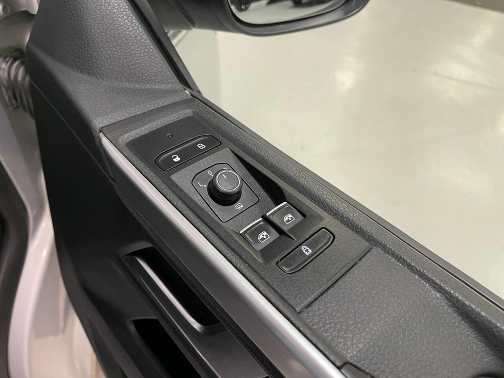 Used Volkswagen Caravelle 2020 for sale - 76495957: Photo 26