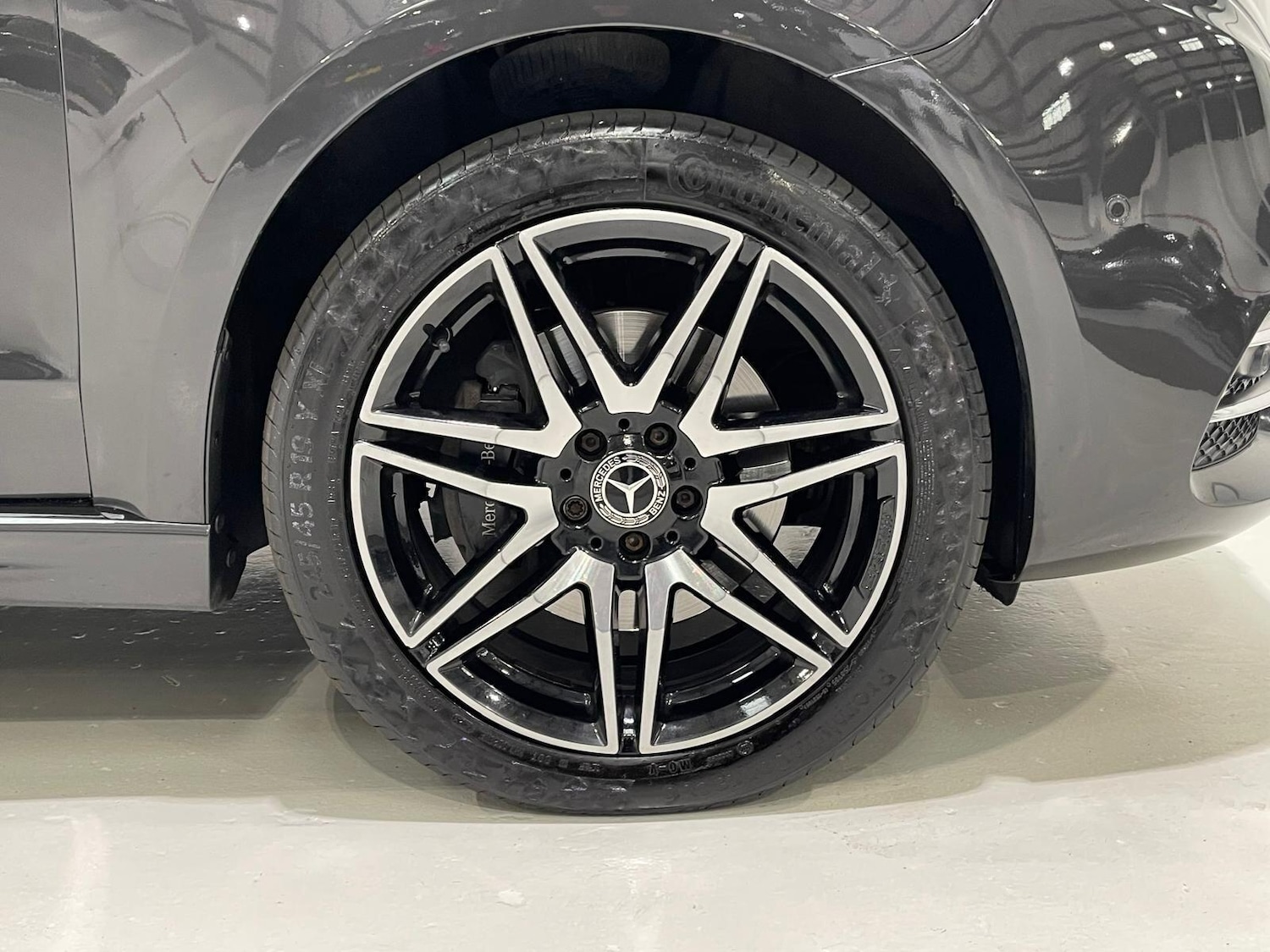 Used Mercedes-Benz V-Class 2022 for sale - 76399352: Photo 52