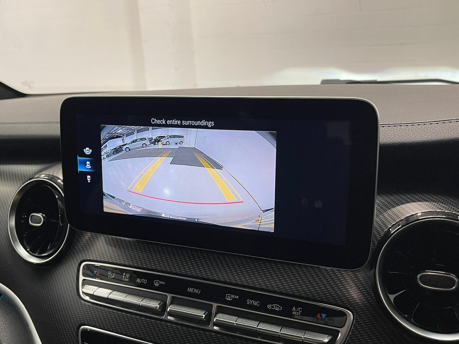 Used Mercedes-Benz V-Class 2022 for sale - 76399352: Photo 73