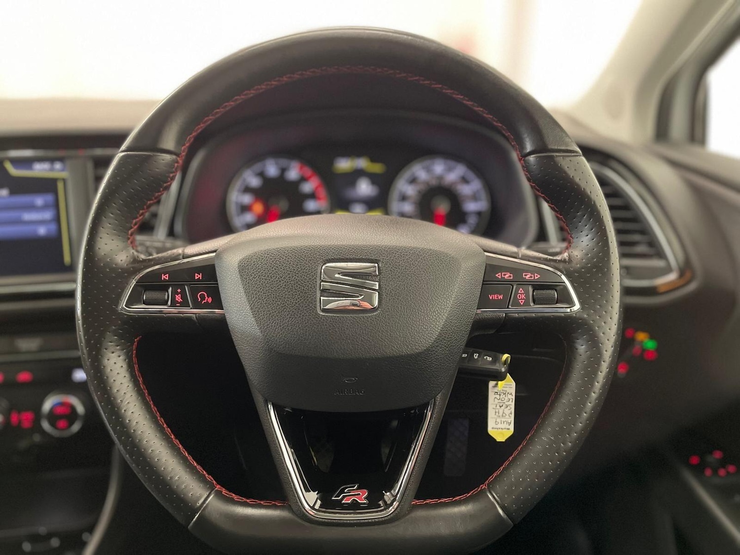 Used SEAT Leon 2019 for sale - 76398467: Photo 11