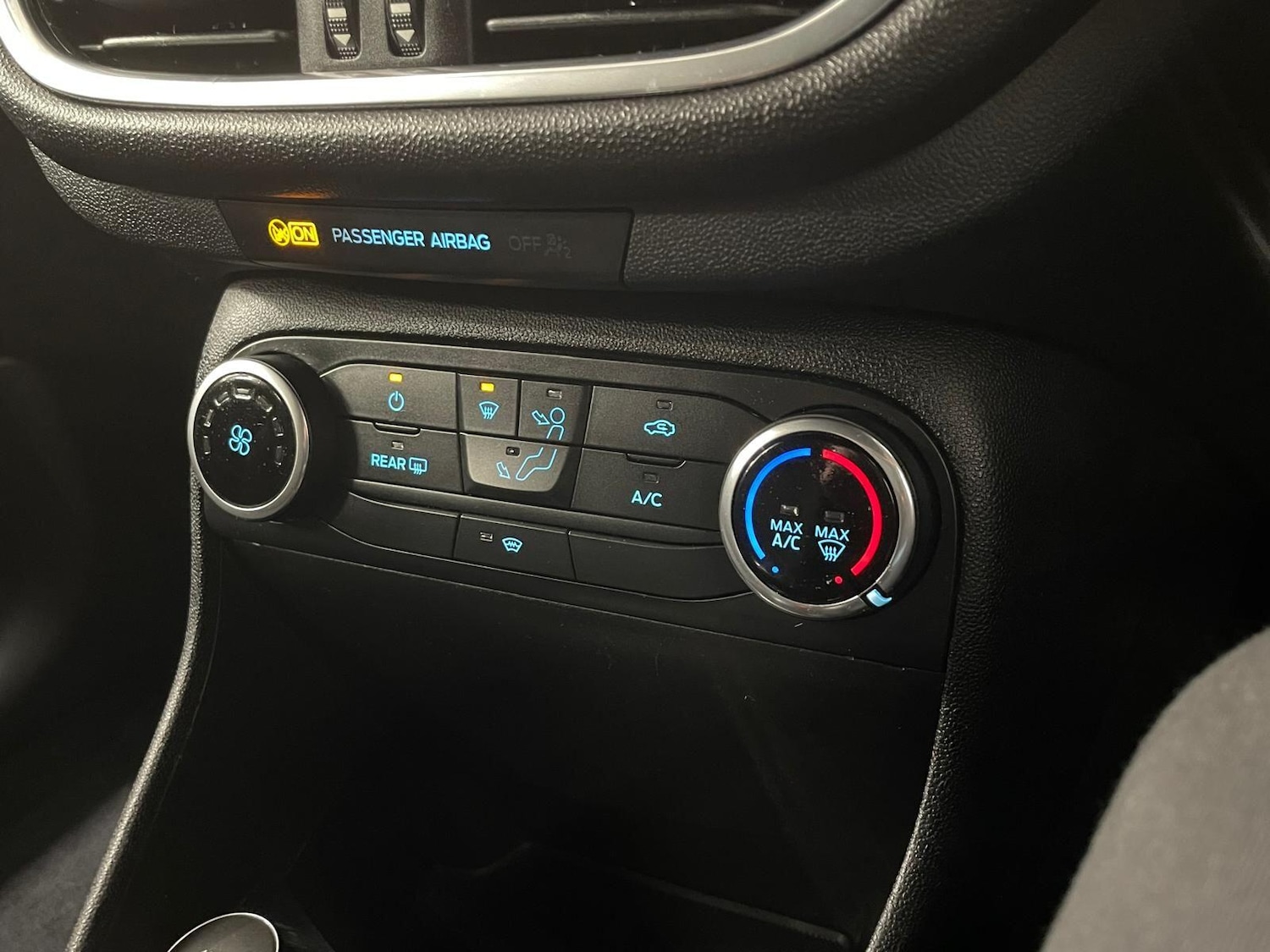 Used Ford Fiesta 2019 for sale - 76398860: Photo 15