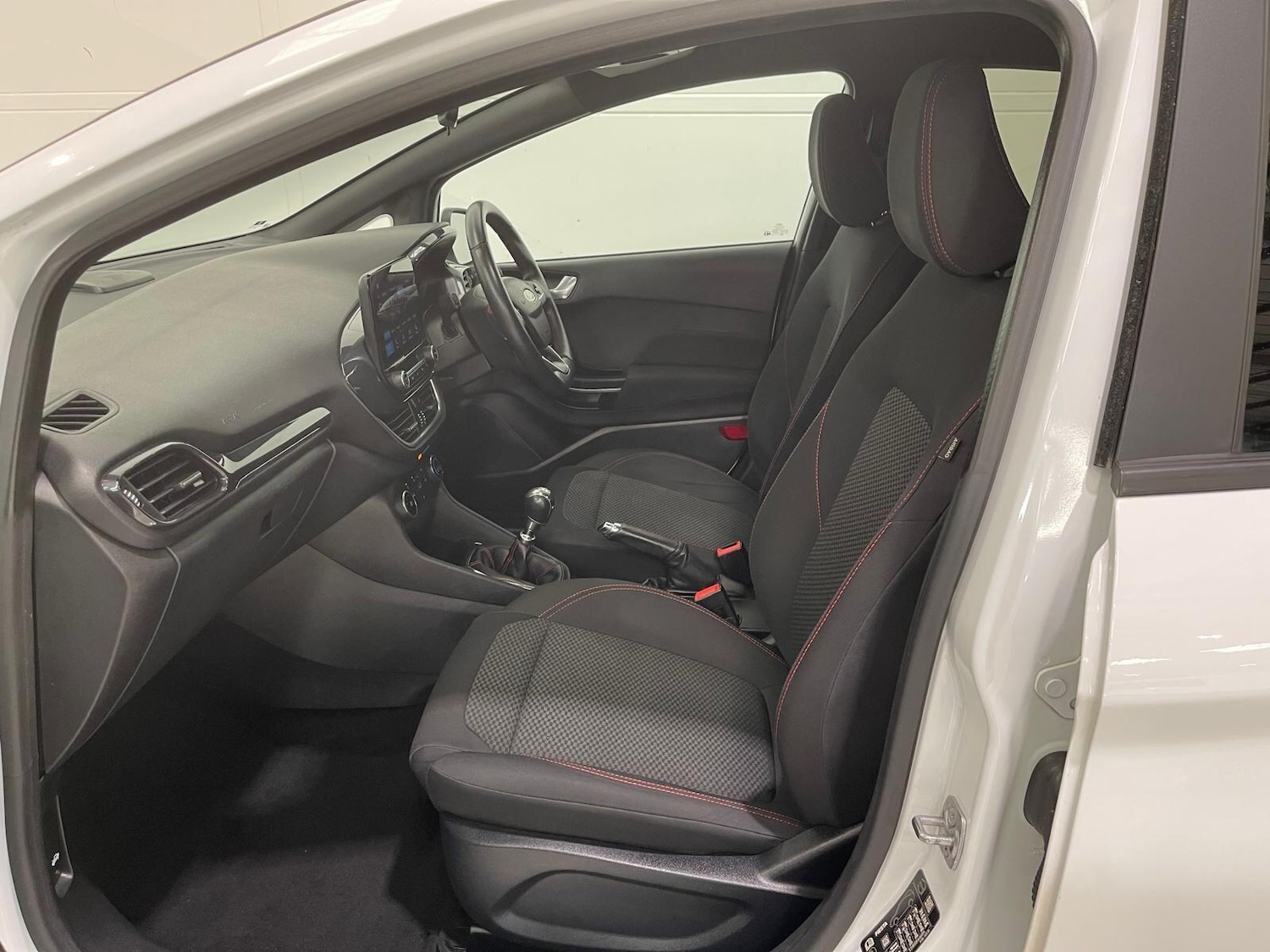 Used Ford Fiesta 2019 for sale - 76398860: Photo 24