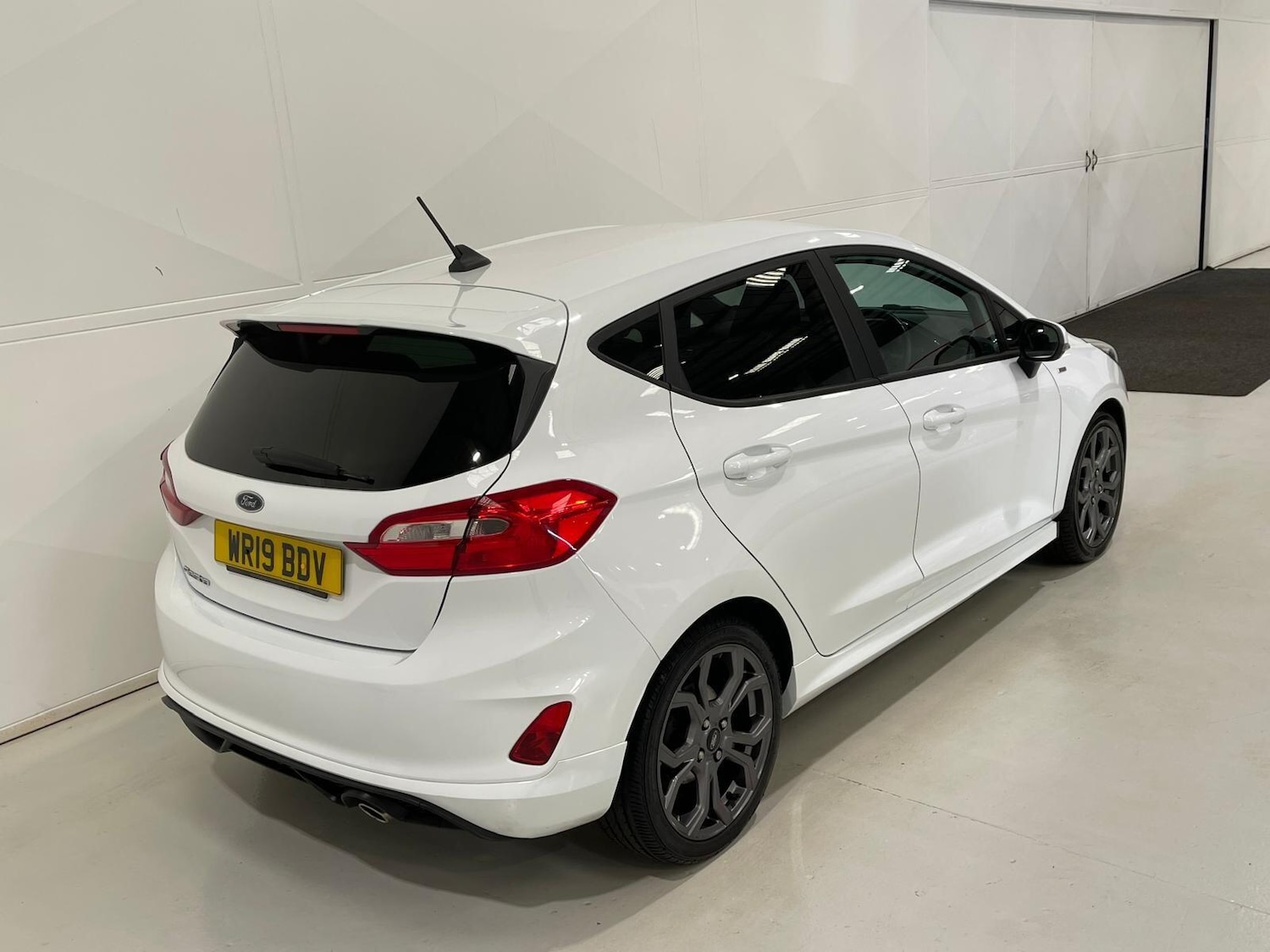 Used Ford Fiesta 2019 for sale - 76398860: Photo 32