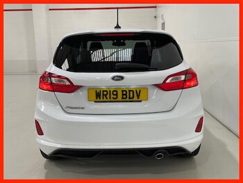 Used Ford Fiesta 2019 for sale - 76398860: Photo