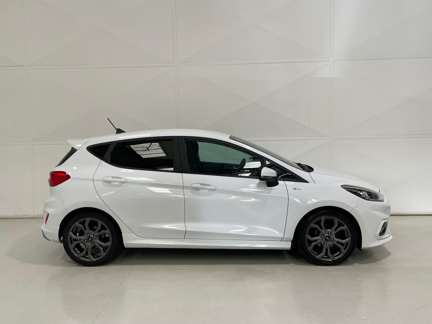 Used Ford Fiesta 2019 for sale - 76398860: Photo 55