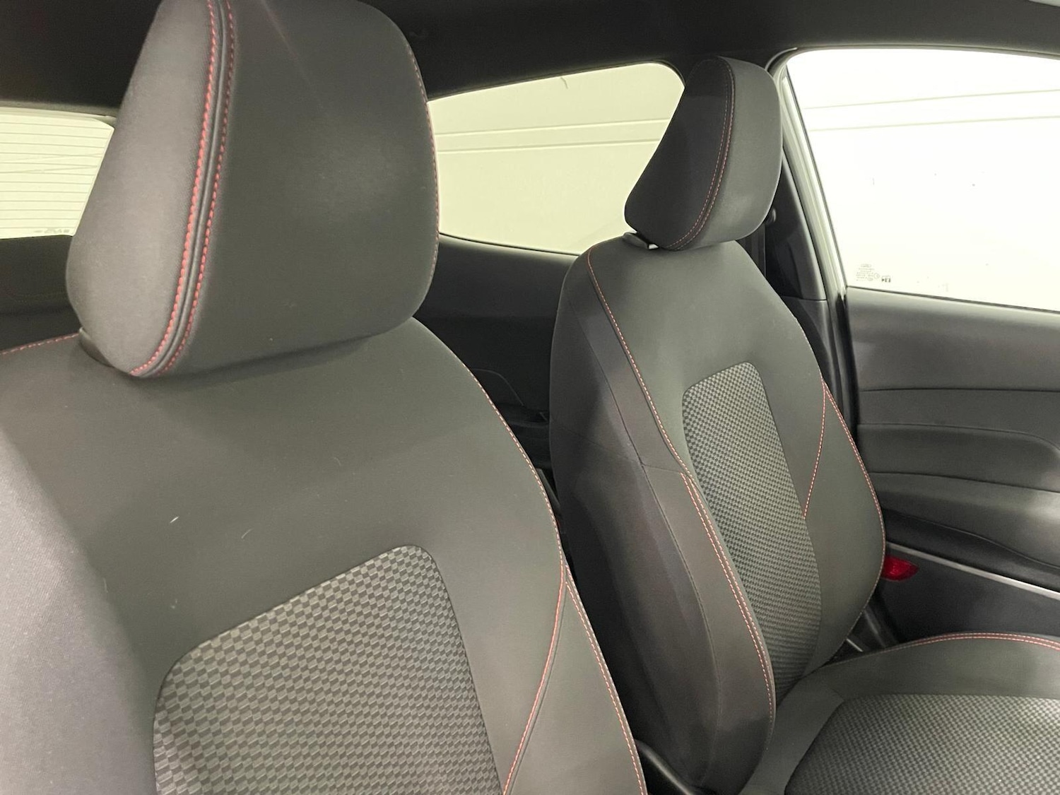 Used Ford Fiesta 2019 for sale - 76398860: Photo 75