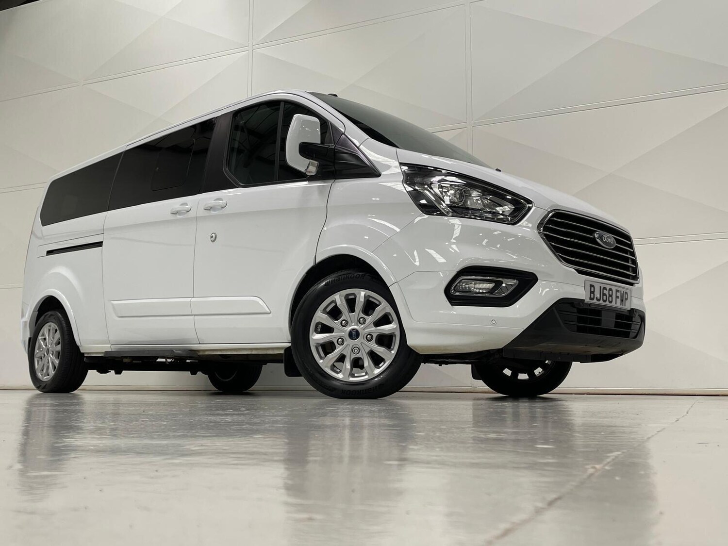 Used Ford Tourneo Custom 2018 for sale - 76398626: Photo 37