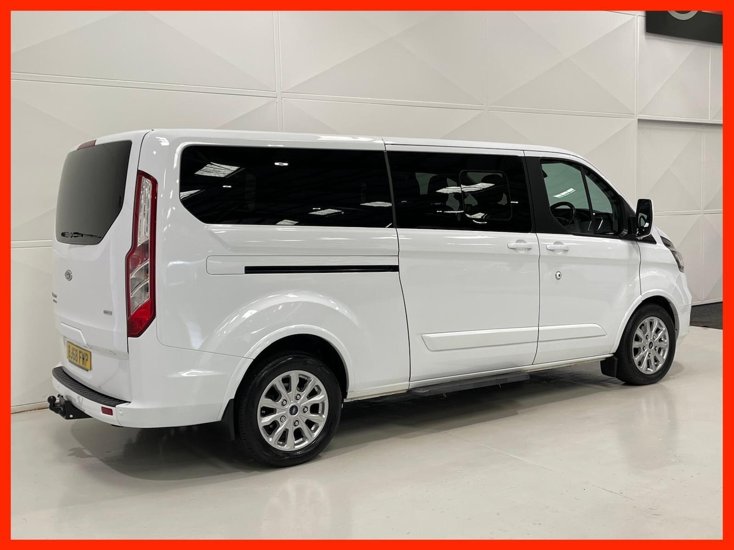 Used Ford Tourneo Custom 2018 for sale - 76398626: Photo 4