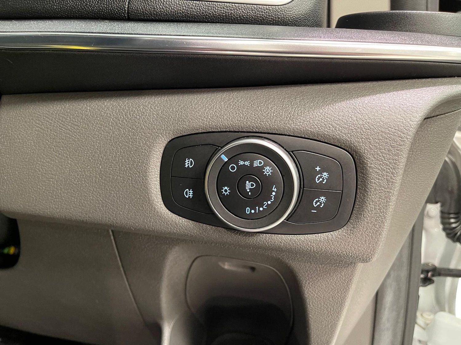 Used Ford Tourneo Custom 2018 for sale - 76398626: Photo 82