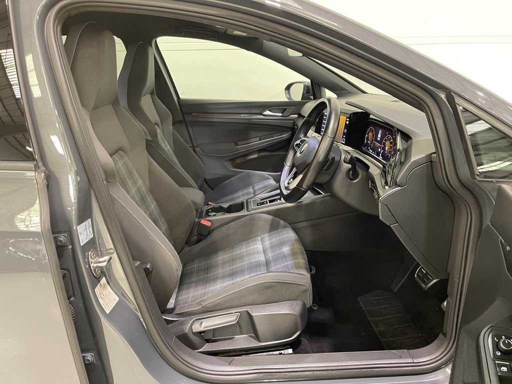 Used Volkswagen Golf 2021 for sale - 76923619: Photo 29