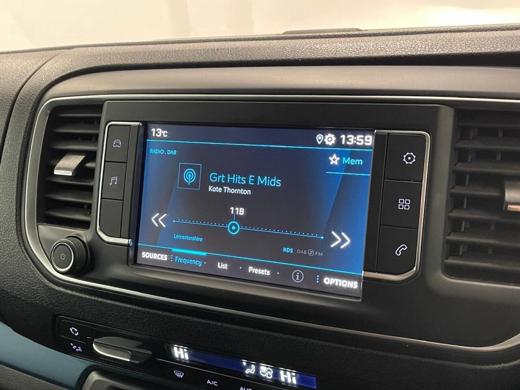 Used Peugeot Traveller 2020 for sale - 76496125: Photo 13