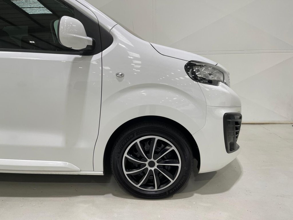 Used Peugeot Traveller 2020 for sale - 76496125: Photo 42