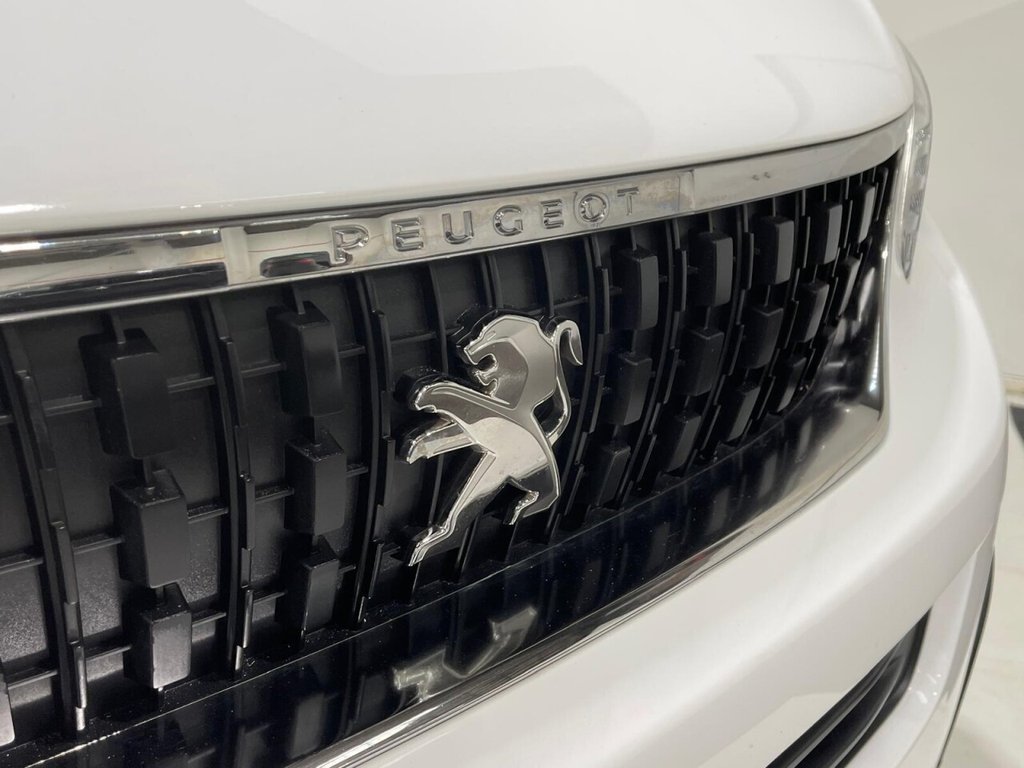 Used Peugeot Traveller 2020 for sale - 76496125: Photo 44