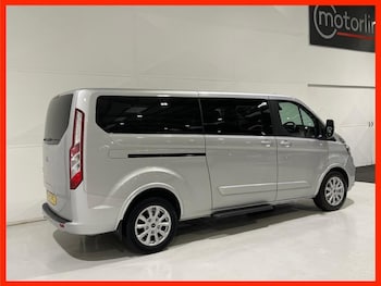 Used Ford Tourneo Custom 2020 for sale - 76481572: Photo