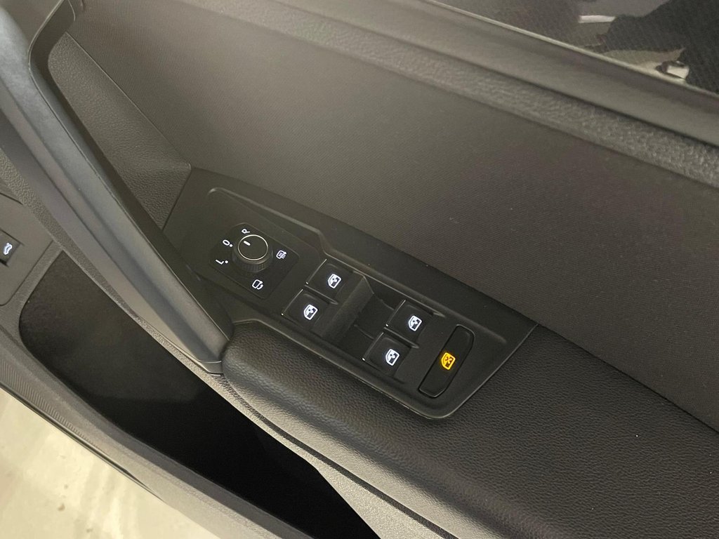 Used Volkswagen Tiguan 2021 for sale - 77089326: Photo 31