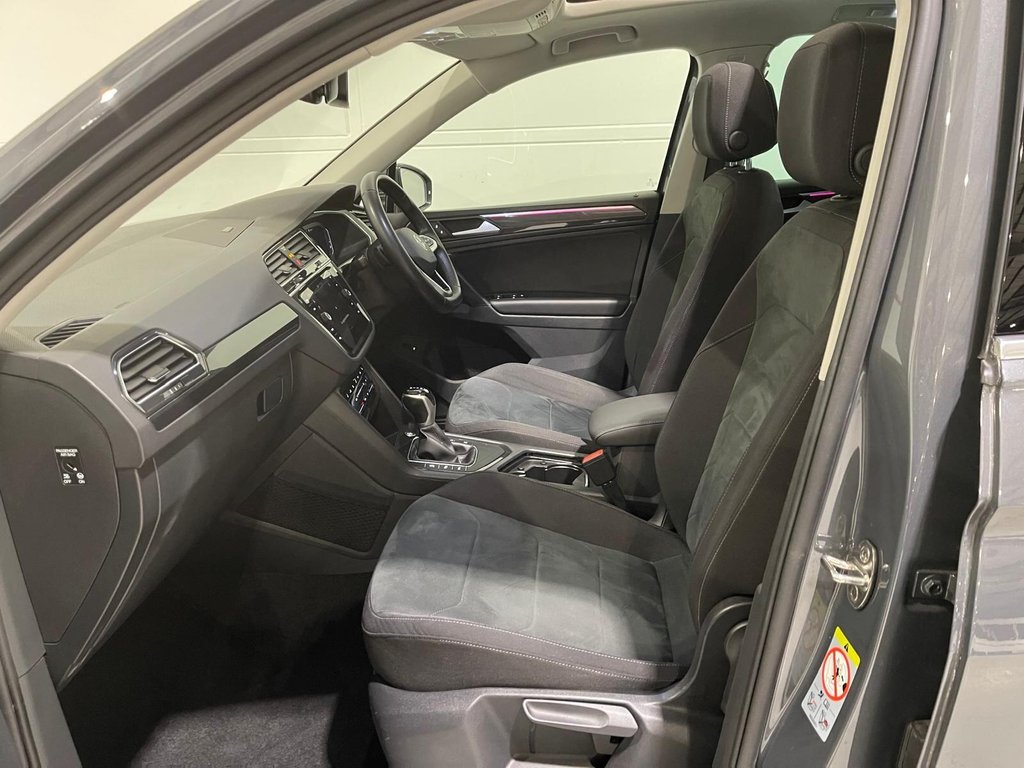 Used Volkswagen Tiguan 2021 for sale - 77089326: Photo 35