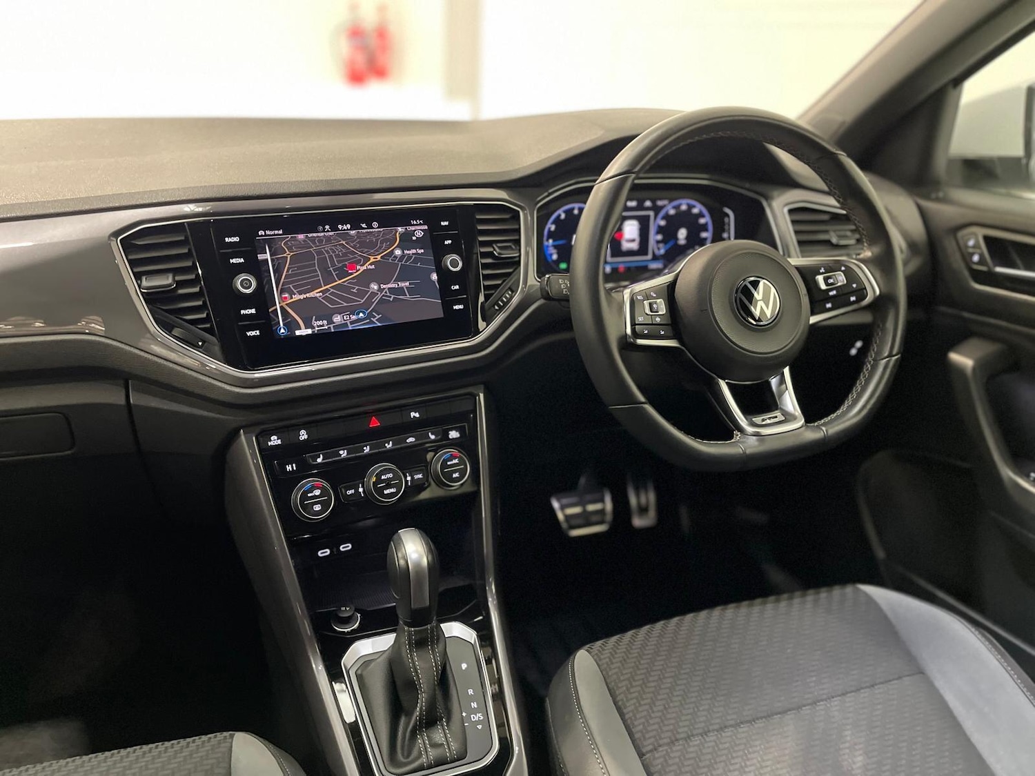 Used Volkswagen T-Roc 2021 for sale - 76397946: Photo 94